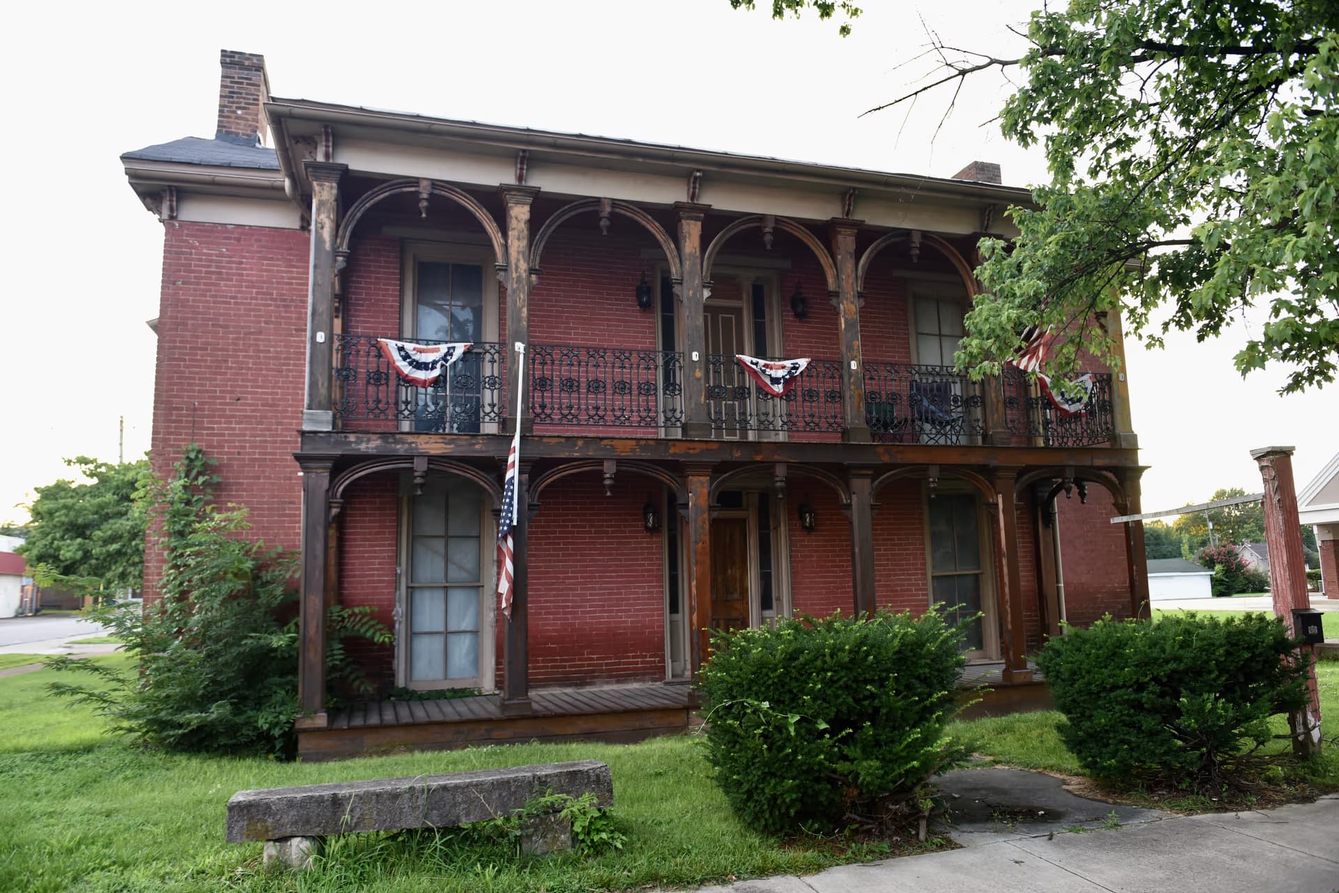 Duncan House, one of Franklin Kentucky's oldest standing structures